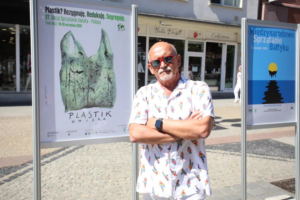 Wystawa plakatw „Andrzej Pgowski non profit dla Fundacji Nasza Ziemia” zainaugurowana